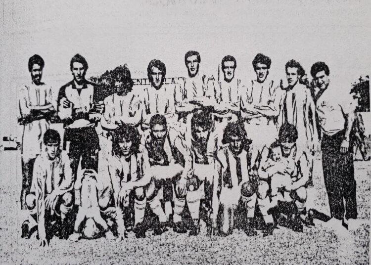Un 16 de septiembre de 1990, Alumni se consagraba campeón de la Liga Tandilense de Fútbol