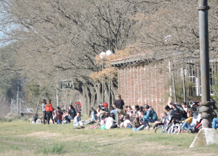 El Día del Estudiante y un festejo atípico en pandemia
