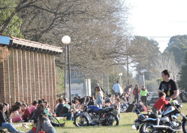 El Día del Estudiante y un festejo atípico en pandemia
