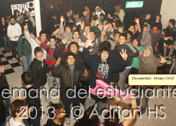 La máquina del tiempo volvió a juntarlos para hacerle el aguante a la Promo 2020
