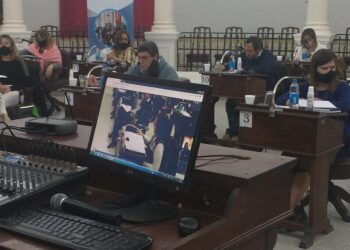 Pasó a comisión la ordenanza que prevee multas para quienes realicen reuniones en tiempos de pandemia