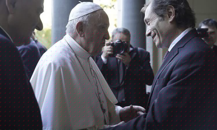 El papa Francisco nombró a Gustavo Béliz en la Academia Pontificia de Ciencias Sociales