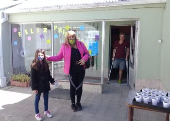 El Hogar de Ancianos entregó plantines en el Día de la Primavera