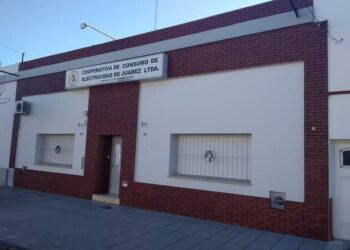 Reabre la oficina de la Cooperativa Eléctrica