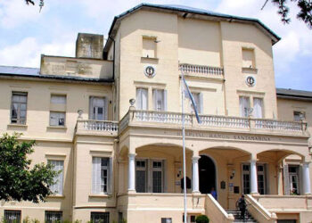 Se registraron más de 20 agentes de salud contagiados en Tandil y el promedio duplica la media provincial