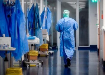Sociedad de Medicina Interna: «el colapso es inminente»
