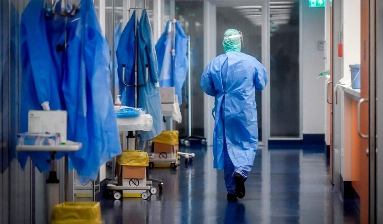 Sociedad de Medicina Interna: «el colapso es inminente»