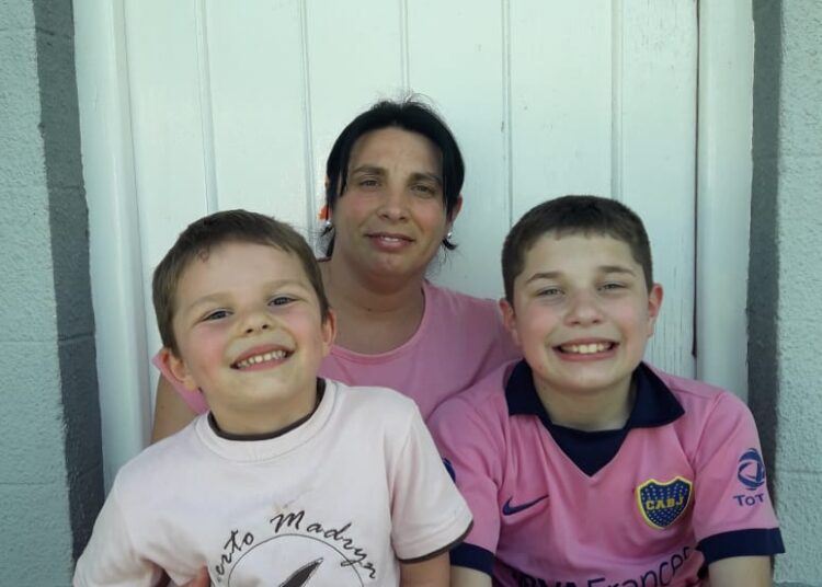 Octubre Rosa,  Barker y sus villas se sumó a la campaña de la Zarini