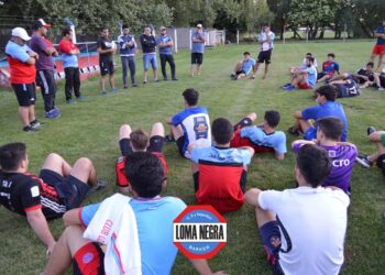 El fútbol de Loma Negra volvió en el playón de su predio