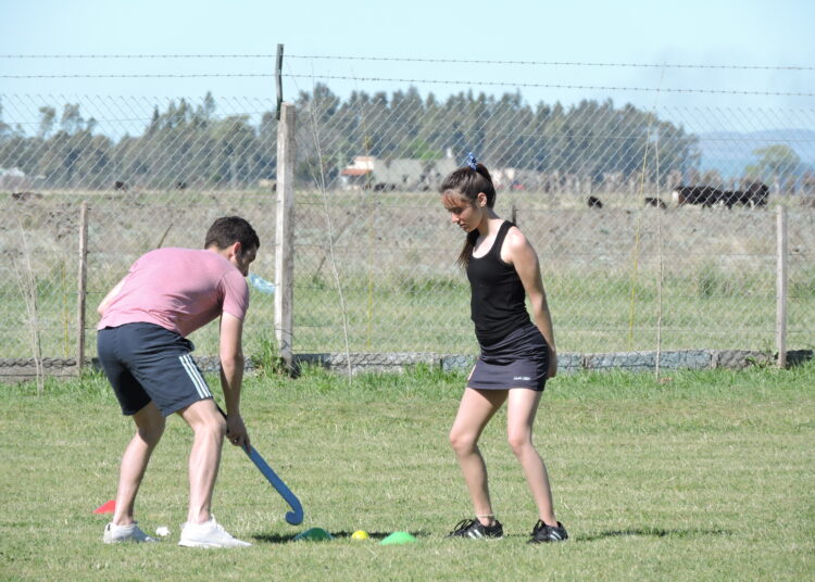 No importó el feriado, el Hockey de Juarense  volvió a los entrenamientos