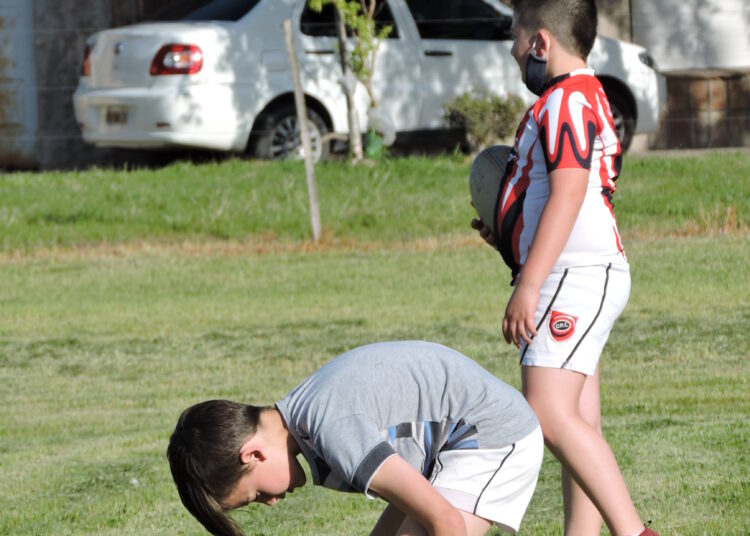 Los Infantiles de Onas Rugby completaron su primer entrenamiento