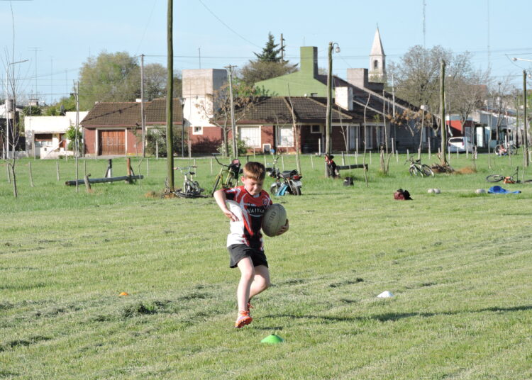 Los Infantiles de Onas Rugby completaron su primer entrenamiento