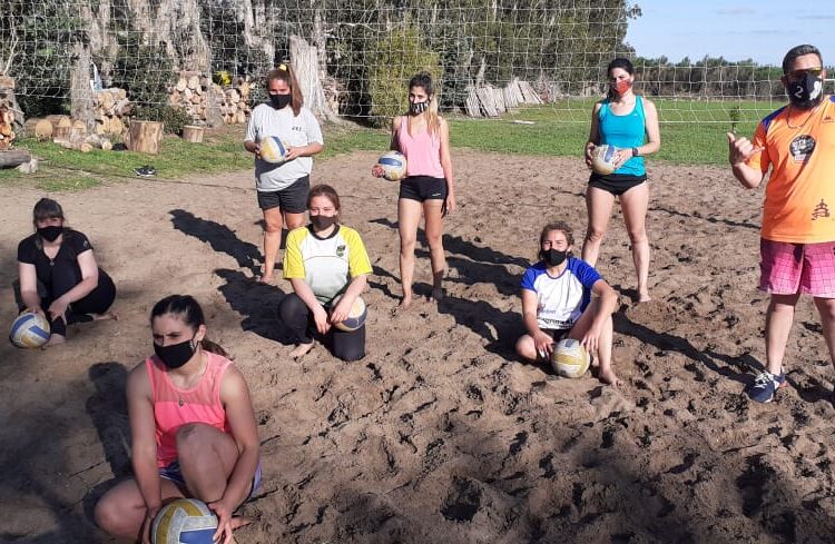 Las María Elenas y Sultanes Vóley cumplieron con su primer entrenamiento