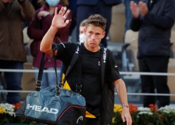 La razón por la que Peque Schwartzman dejará de ser el N°8 del ranking ATP
