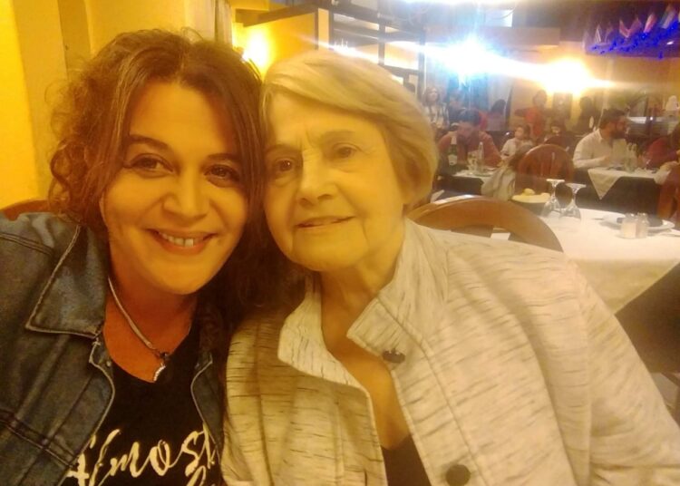 Yo, la hija de una mujer que luchó contra el Cáncer de mama