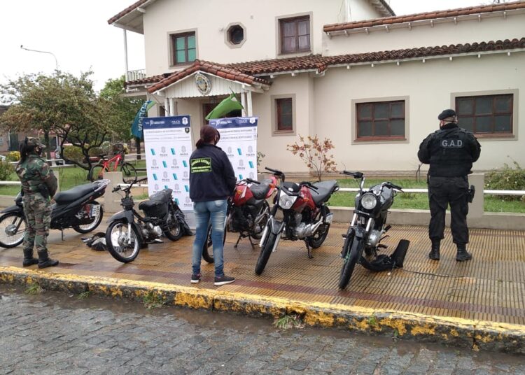 Motos, marihuana, entre otros elementos secuestrados en los allanamientos