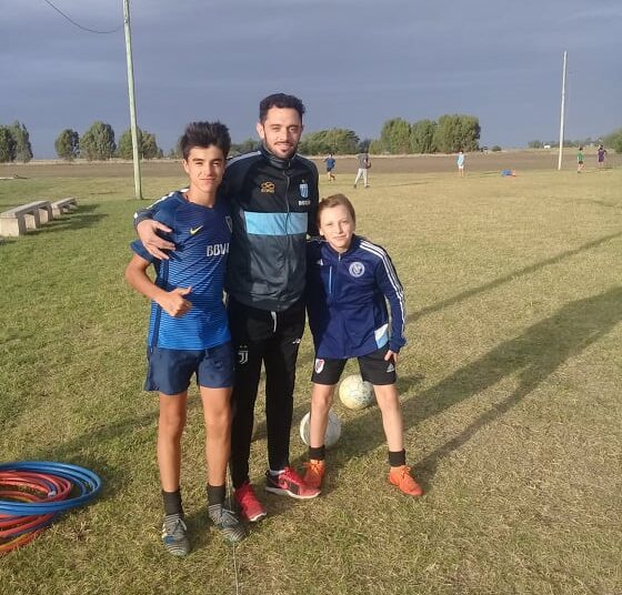 El Club Argentino vuelve hoy, 13.30 larga 1ra, 5ta y 6ta división en el 12 de Noviembre