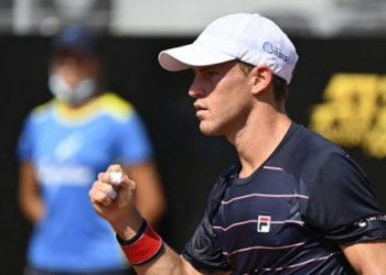 Diego Schwartzman reaccionó a tiempo y es semifinalista en Alemania