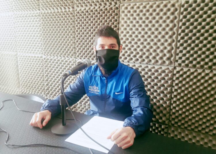 “Este comienzo tiene que ver más con lo humano y lo social, no tanto con lo deportivo”