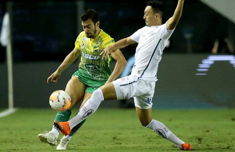 Santos dejó a Defensa y Justicia afuera de la Copa Libertadores en el final