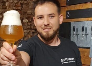 Cervecero azuleño ganó la primera Medalla de Oro para esta ciudad en una competencia nacional
