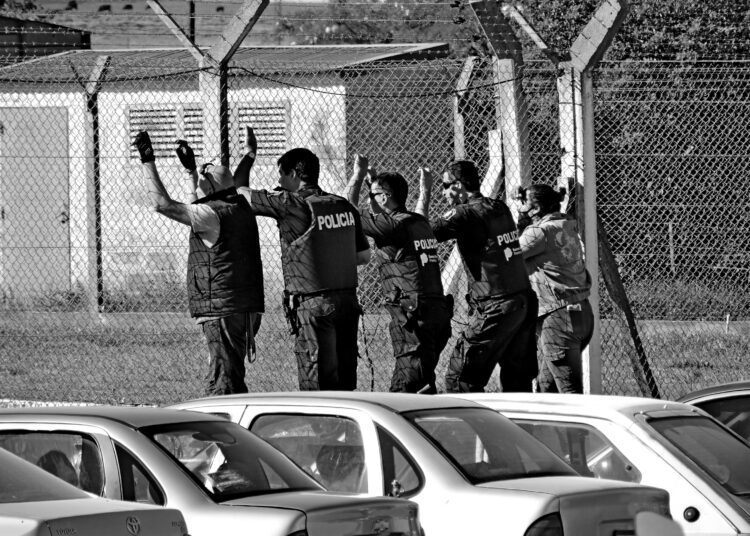 Motín, momentos de suma tensión y la Unidad Carcelaria 37 totalmente destruida