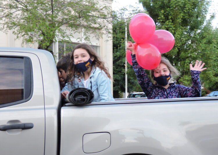 Día Nacional del Donante de Sangre, el Colegio Campos Verdes organizo una caravana