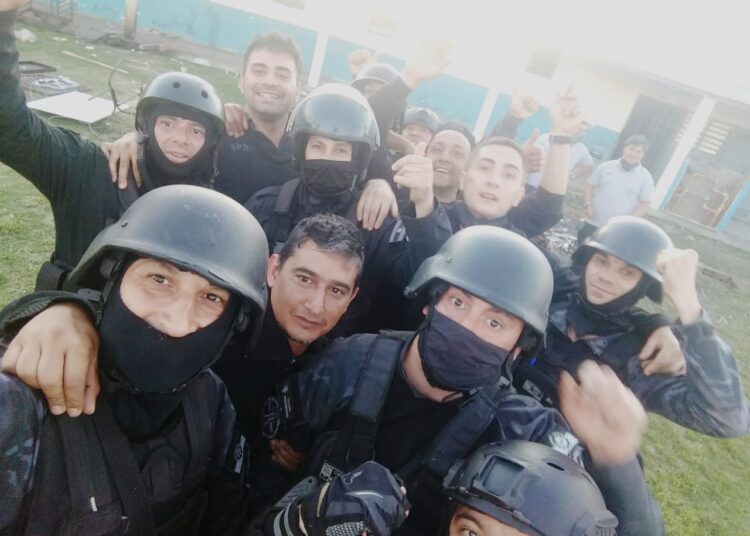 Personal de la UP 37 contuvo una fuga masiva a puro coraje y corazón