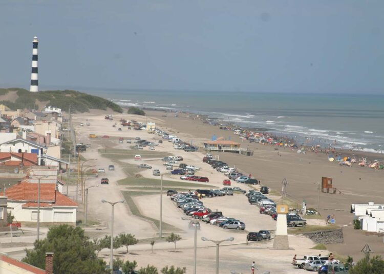 Durante noviembre, solo podrán visitar nuestra costa residentes del distrito o propietarios