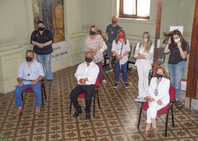 Reconocimientos a vecinos Juarenses destacados por su trayectoria 