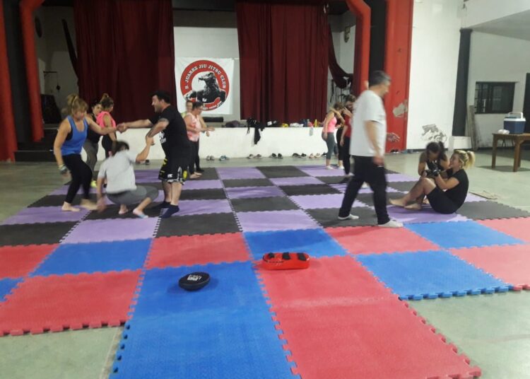 Comenzó el Curso de Defensa Personal con cupo completo en Juarense