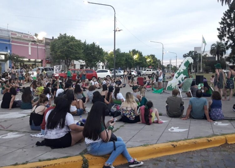 Pañuelazo y Vigilia, en Juárez hubo una movida cultural a la espera de la sanción