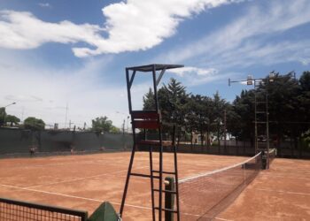 Se juegan los 4tos de final del Torneo Individual de Tenis en Juarense
