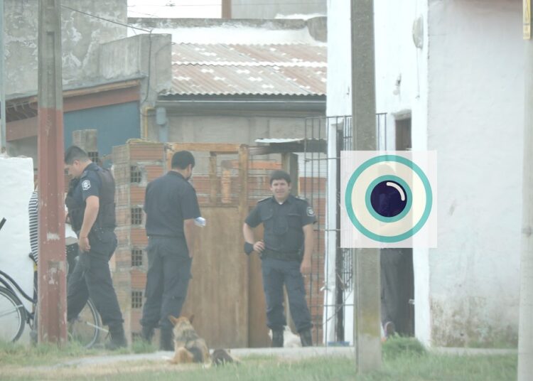 Ocho allanamientos simultáneos  en la ciudad