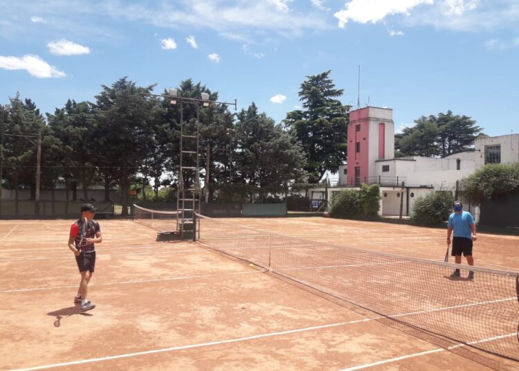 Este sábado comienza un Torneo de Singles en Cat. Libre en el Club Juarense
