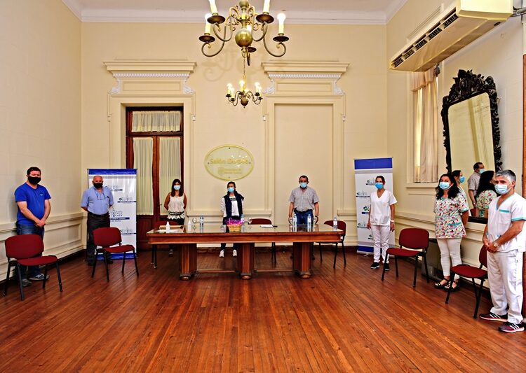 Emotivo reconocimiento del municipio al personal afectado a los controles de ingreso a la ciudad