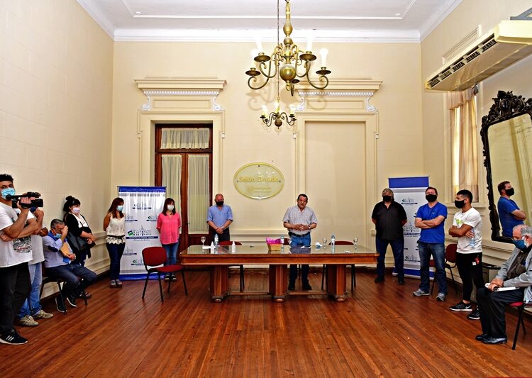 Emotivo reconocimiento del municipio al personal afectado a los controles de ingreso a la ciudad