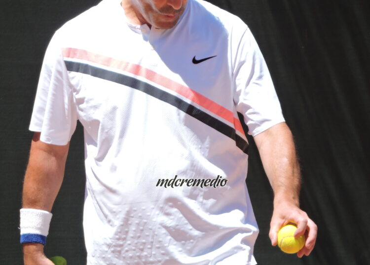 Se juegan los 4tos de final del Torneo Individual de Tenis en Juarense