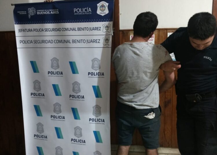 Dos ciudadanos aprehendidos por Daños y Resistencia a la autoridad