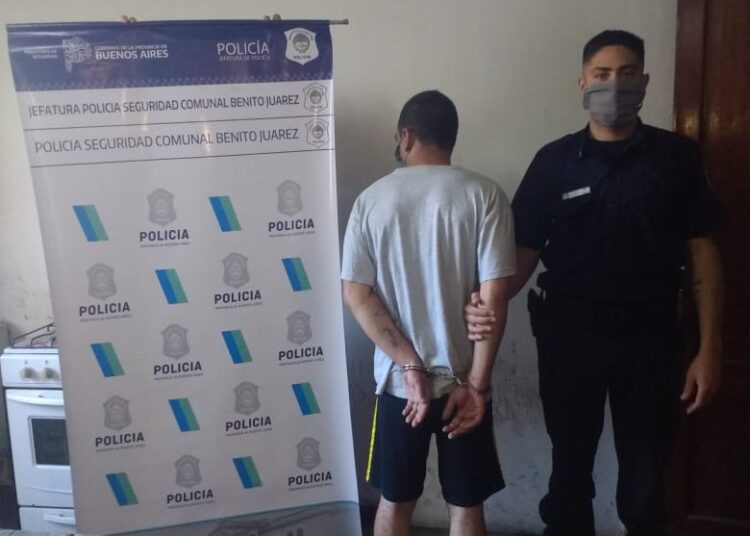 Detuvieron a un sujeto por disturbios en una vivienda