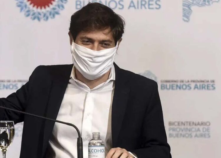 Axel Kicillof debió aislarse nuevamente luego de que un colaborador diera positivo de coronavirus