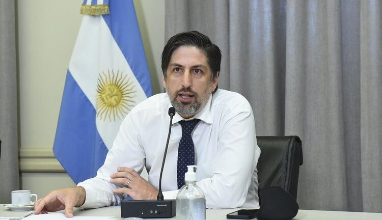 Nicolás Trotta reveló que el inicio del ciclo lectivo 2021 será con sistema dual: “El regreso de los chicos a las escuelas no será necesariamente todos los días”
