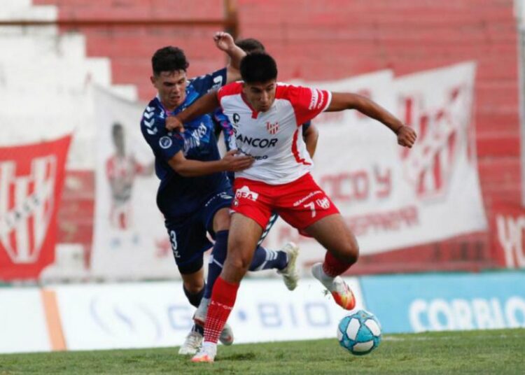 Instituto lo dio vuelta y dejó a Santamarina a dos puntos