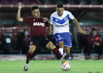 Lanús goleó 3-0 a Vélez y es finalista de la Copa Sudamericana