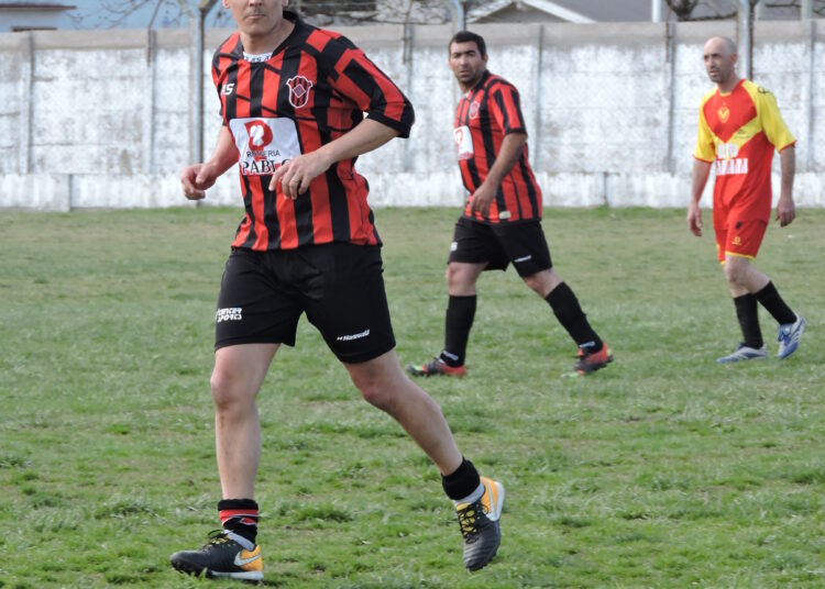 Lluvia de goles en el Lafón, Juarense le ganó 5 a 4 a Olimpo