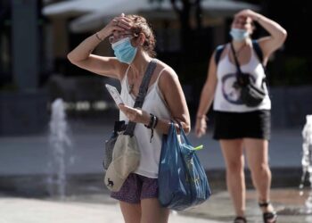 Otro día de calor sofocante: continúa la advertencia nivel violeta por altas temperaturas