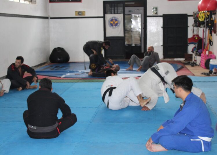 Con gran éxito se realizó el Seminario de Jiu Jitsu en el RocaGym de Juárez
