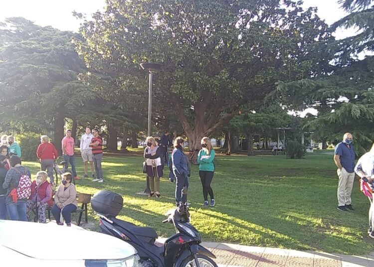 Se realizó una Asamblea Popular para pedir el esclarecimiento de la matanza de animales