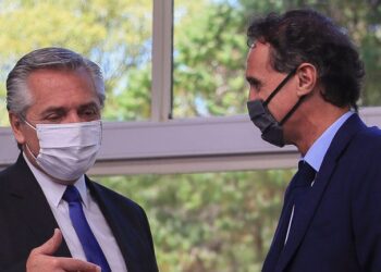 Coronavirus: “El riesgo de que todo vuelva a paralizarse existe”, aseguró el presidente Alberto Fernández