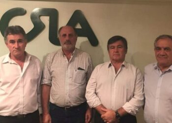 La Mesa de Enlace anunciará mañana un cese de comercialización de granos y hacienda en rechazo al cierre de las exportaciones de maíz